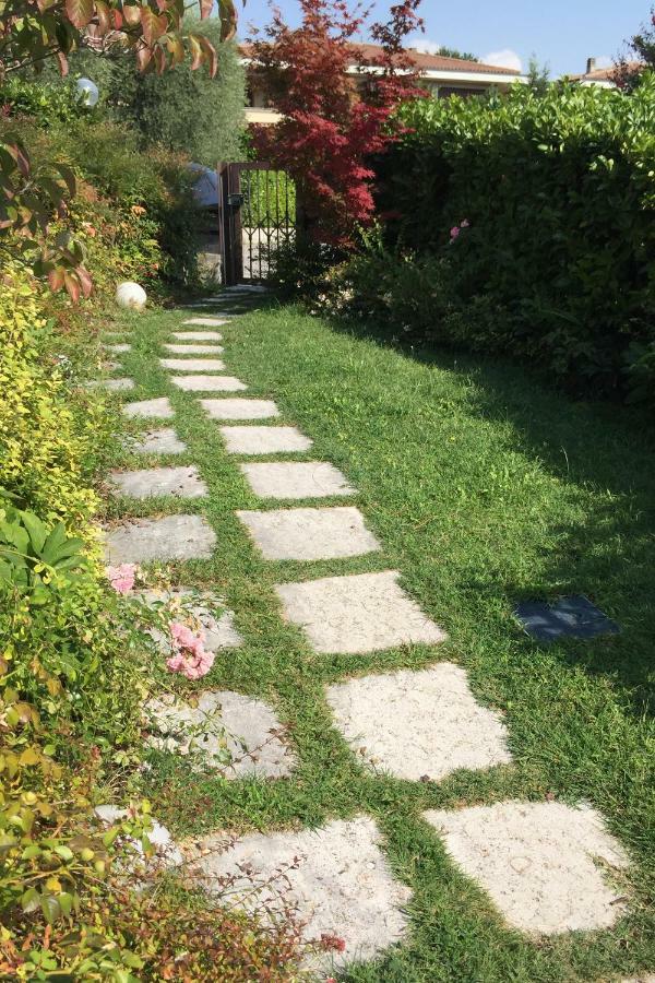 Villa Sole Del Garda Padenghe sul Garda Luaran gambar